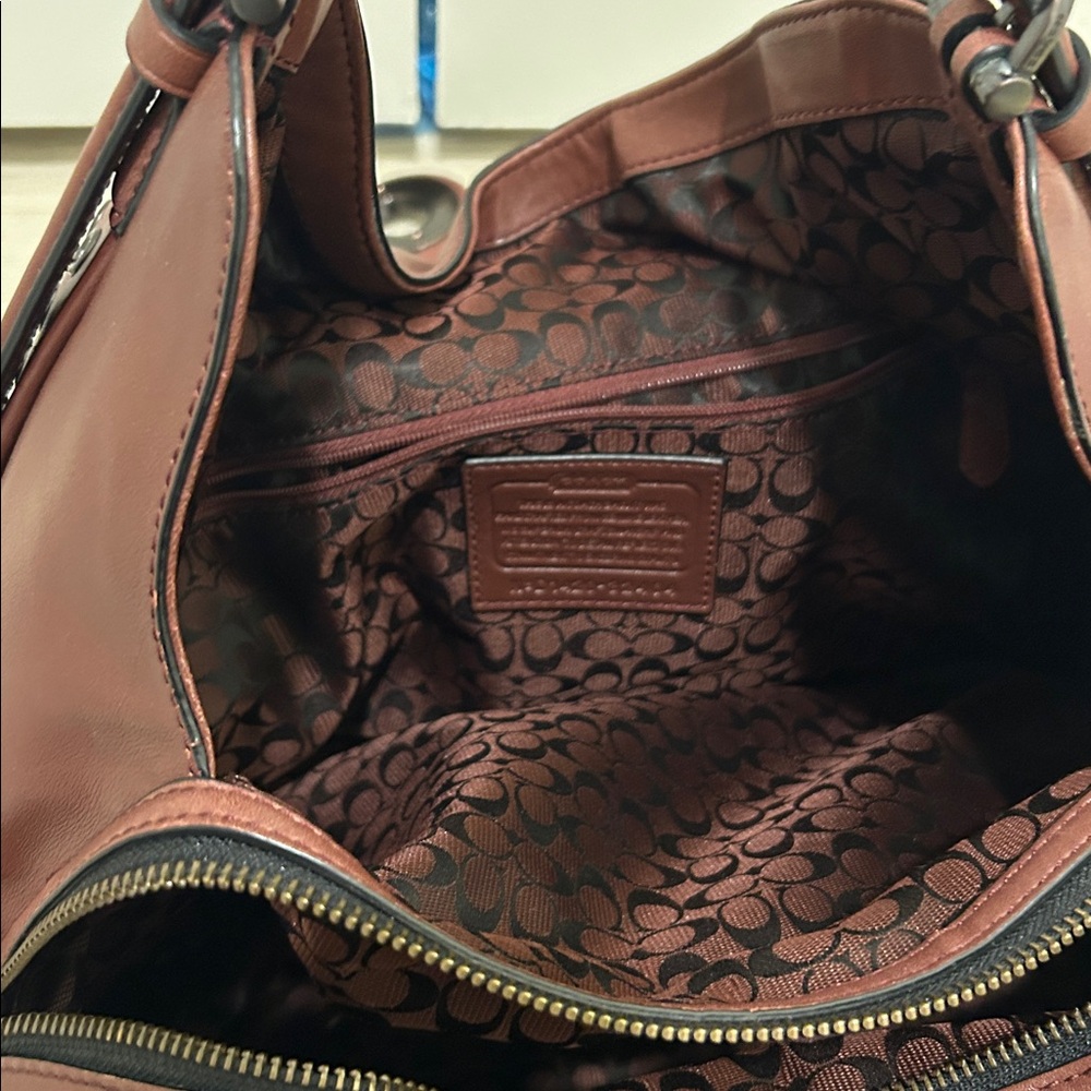 Coach (EUC) Madison Carlyle Grommet Hobo Shoulder Bag in Brick Red - Picture 10 of 17